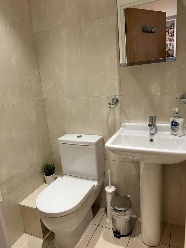 Cosy Private Rooms Near Euston Station, Central Λονδίνο Εξωτερικό φωτογραφία